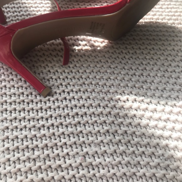 Jones nice red sandals comfortable heels - Picture 6 of 8